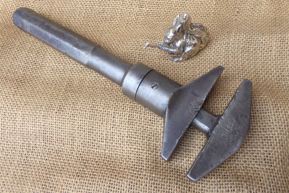 Vintage Heavy Duty Stahl Wrench
