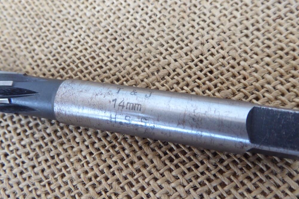 T & J 14mm HSS Hand Reamer