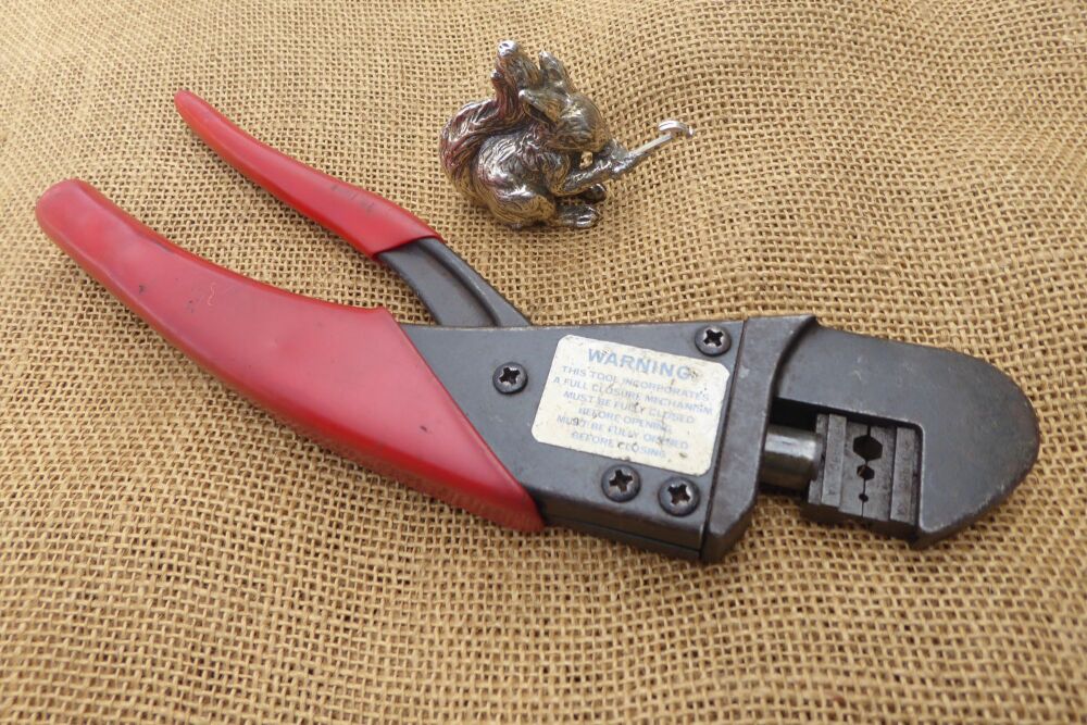 Erma No.29020 Crimping Tool - Made In England