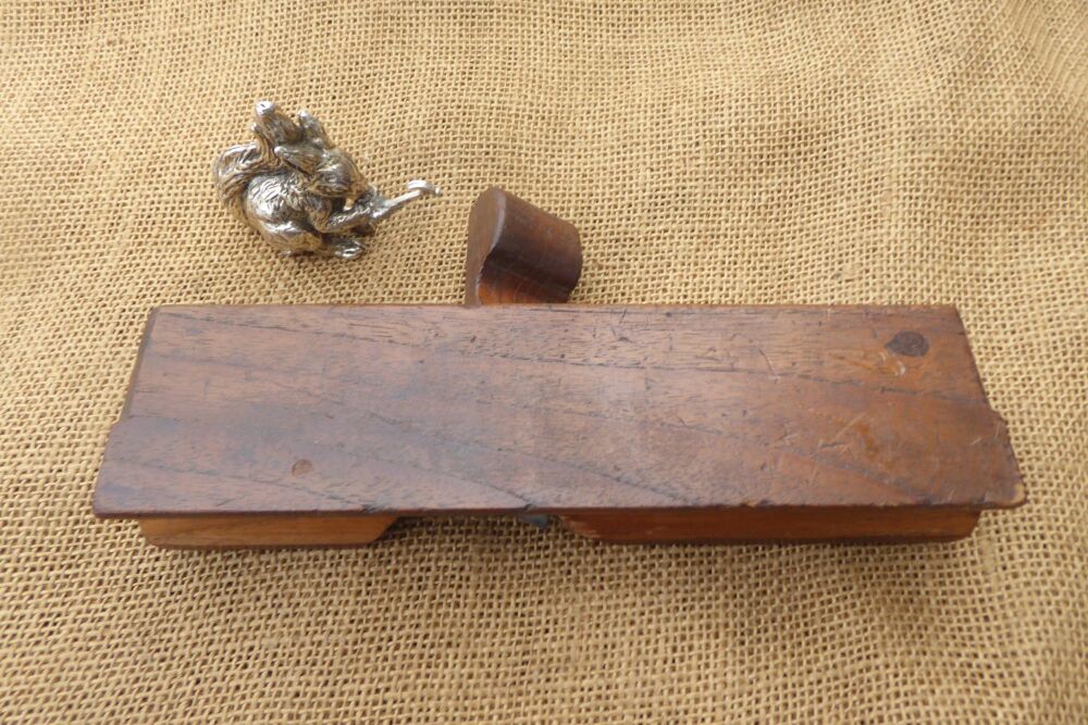 Vintage Skew Type / Angled Moulding Plane