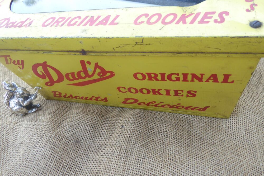 Vintage Dad's Original Cookies Biscuits - Counter Top Advertising Tin