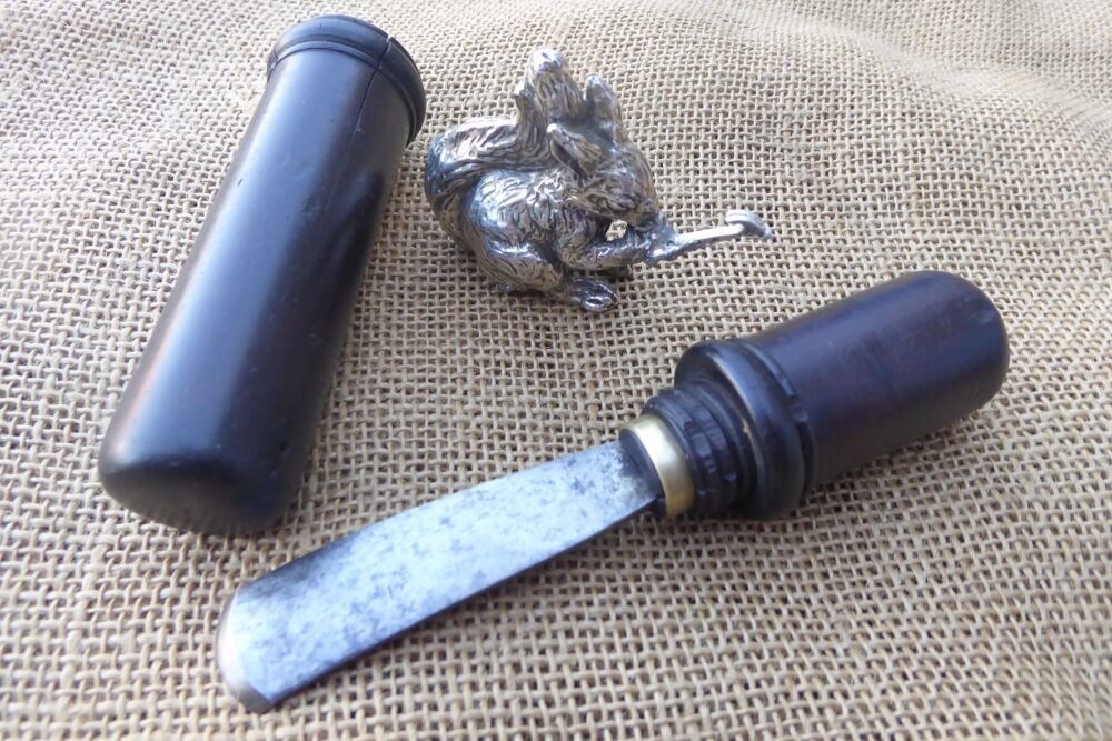 Antique Gowcock Pocket Gouge