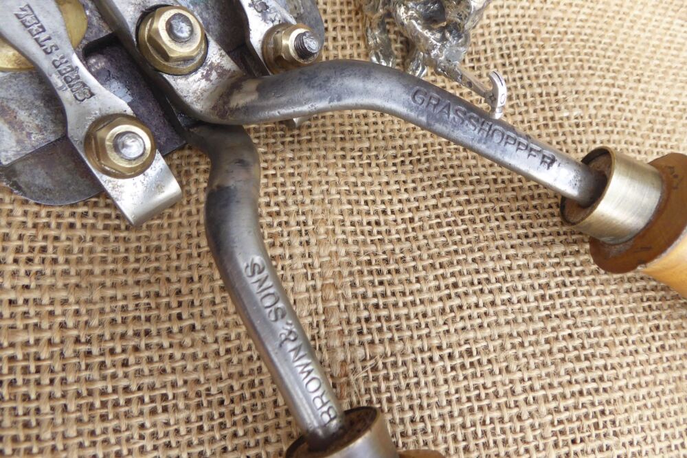 Brown & Sons (Browns Clipper Co.) Grasshopper Clippers