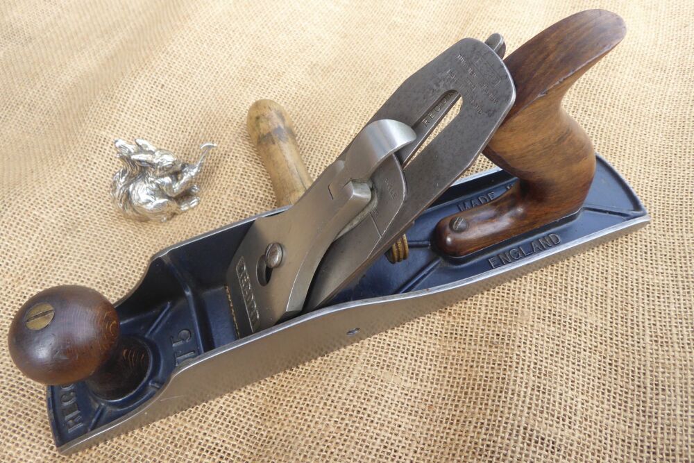 Record T5 Technical Plane