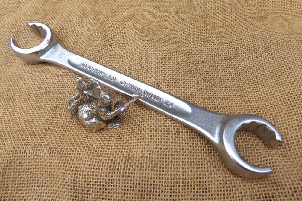 Stahlwille Open Ring 24 Spanner - 30 & 32mm