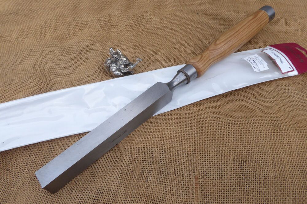 Robert Sorby No. 287 1" Corner Chisel