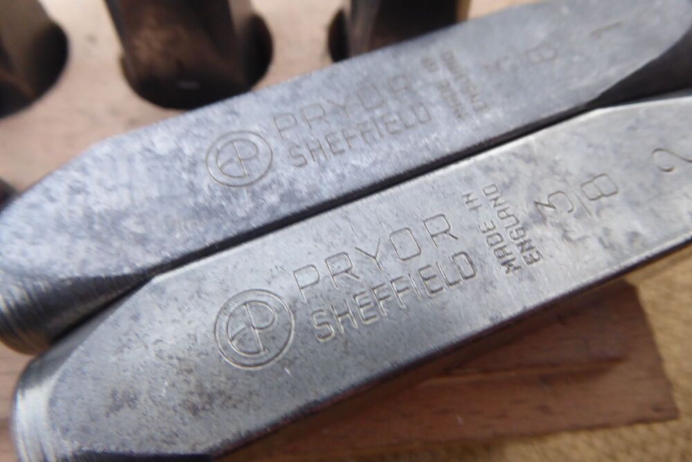 Pryor 3/8" Number Stamp Set / Punches