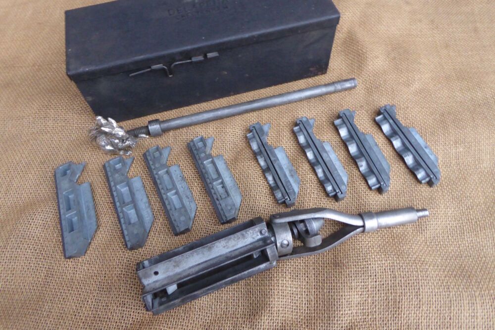 Delapena Cylinder Hone Junior - Head & Some Bits