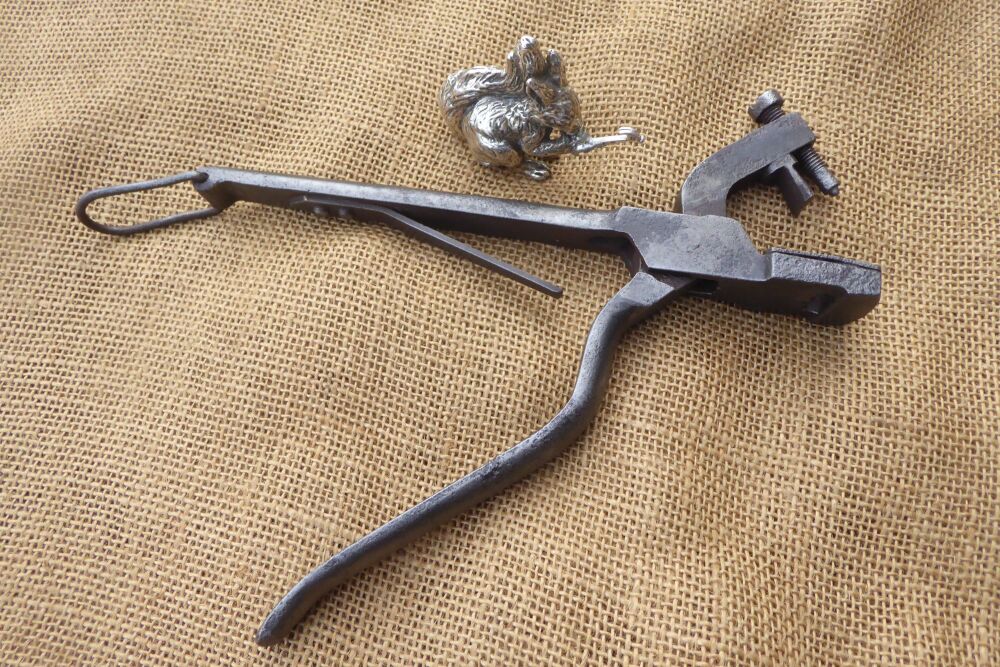 Antique Leather Workers' Type Pliers / Punch Tool