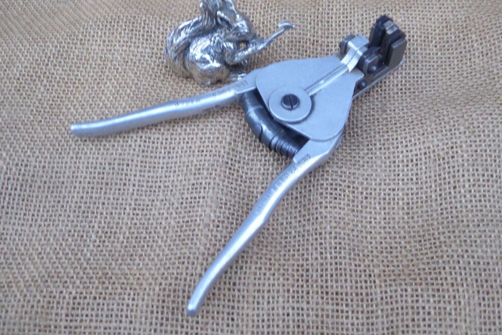 Hellermann Wire Stripper H30/2