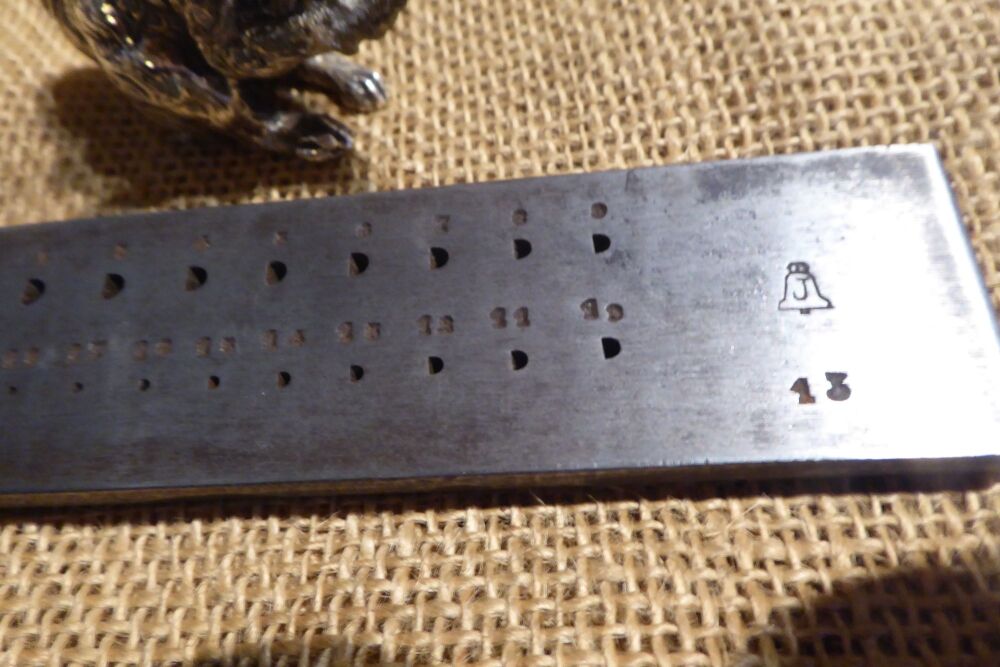 Joliot (Paris) 10-35 Jeweller's Draw Plate - D Shaped