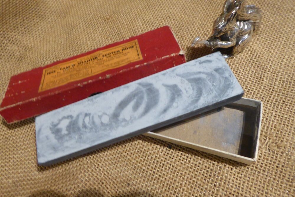 The Celebrated Fine Tam O Shanter Scotch Hone