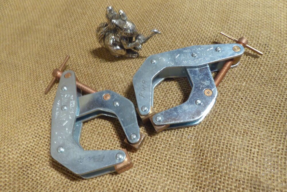 Pair Of Kant Twist 2 1/2" Clamps