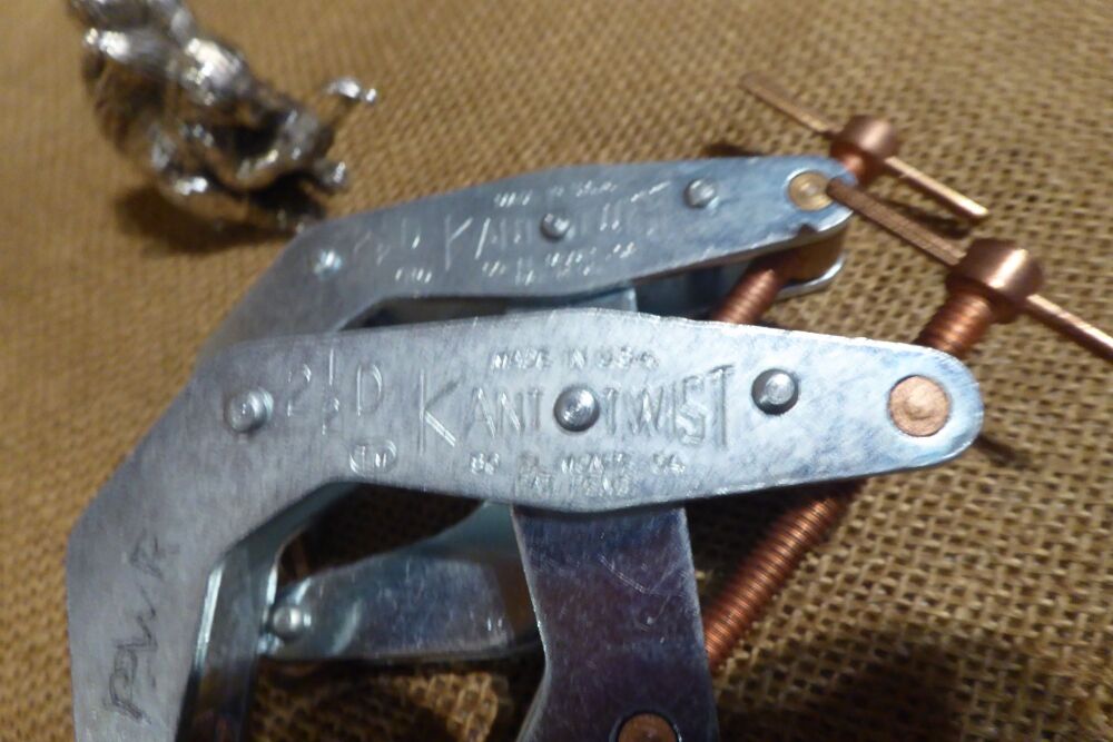 Pair Of Kant Twist 2 1/2" Clamps