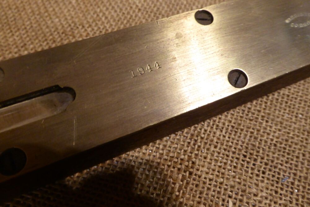 I & D Smallwood 18" Brass Topped Spirit Level - Broad Arrow Marked 1944