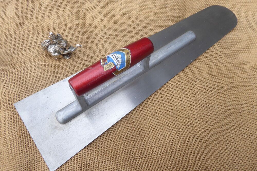 Stubai 17 3/4" Length Tapered Flooring / Screed Trowel
