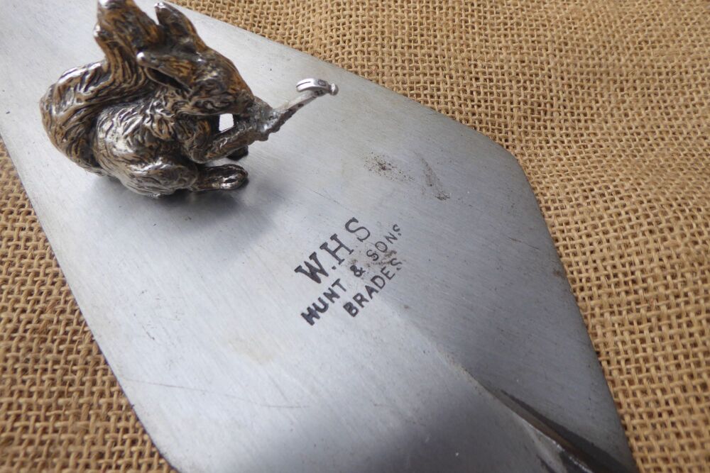 Stunning 11" WHS Hunt & Sons / Brades Mason / Bricklayers' Trowel No.104