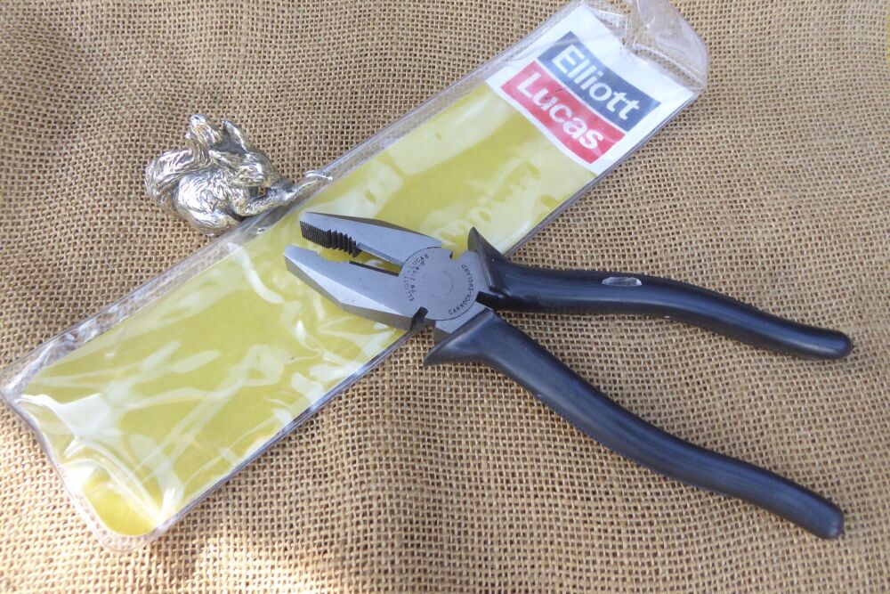 Elliott Lucas PW 2169-8 Electricians Insulated Combination Pliers