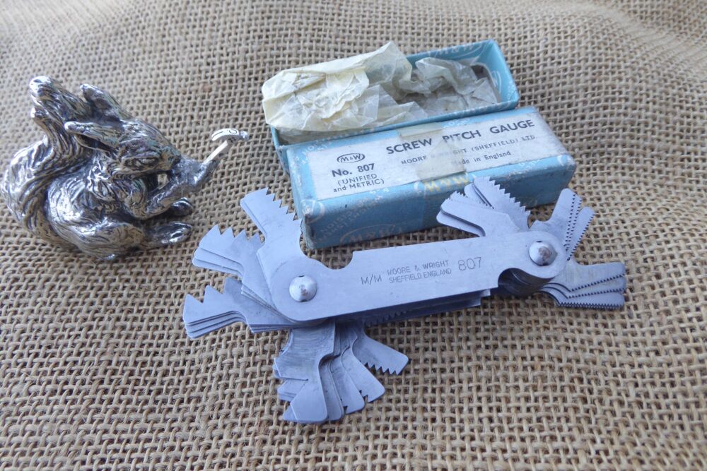 Moore & Wright No.807 Screw Pitch Gauge - Unified & Metric