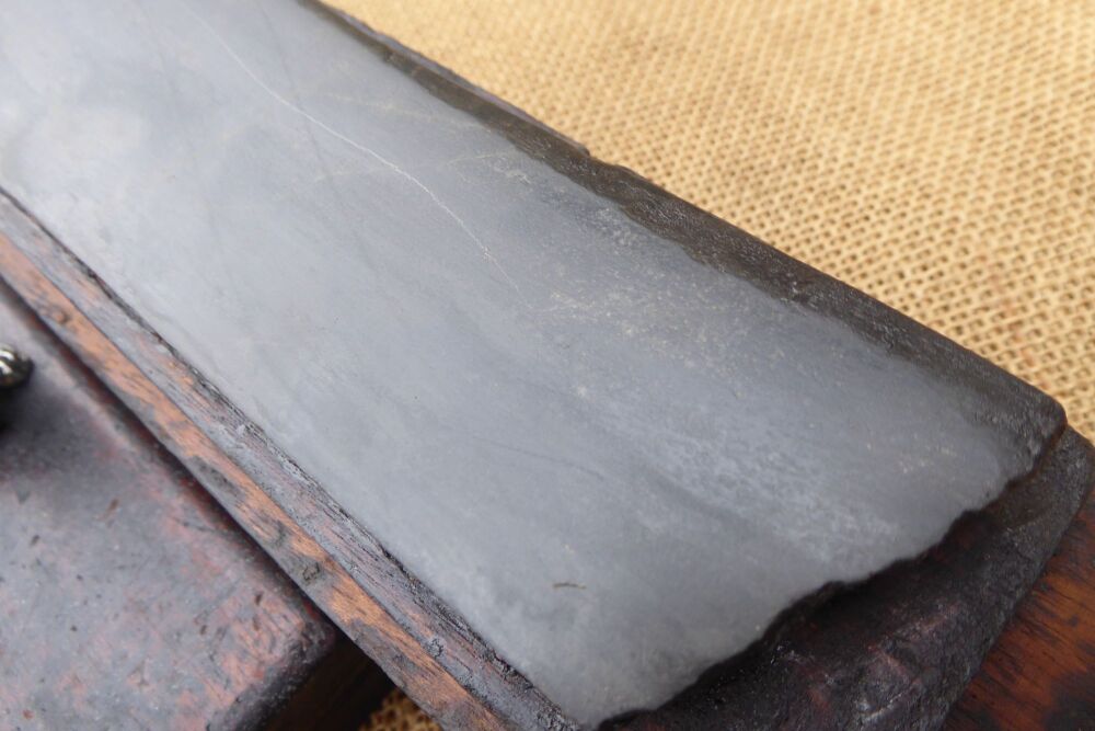 Natural Oil Stone / Sharpening Stone - Likely Turkey