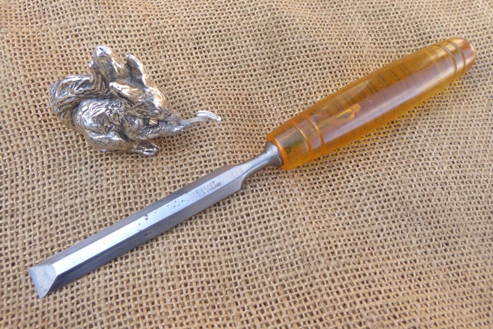 Steadfast 1/2" Bevel Edged Chisel