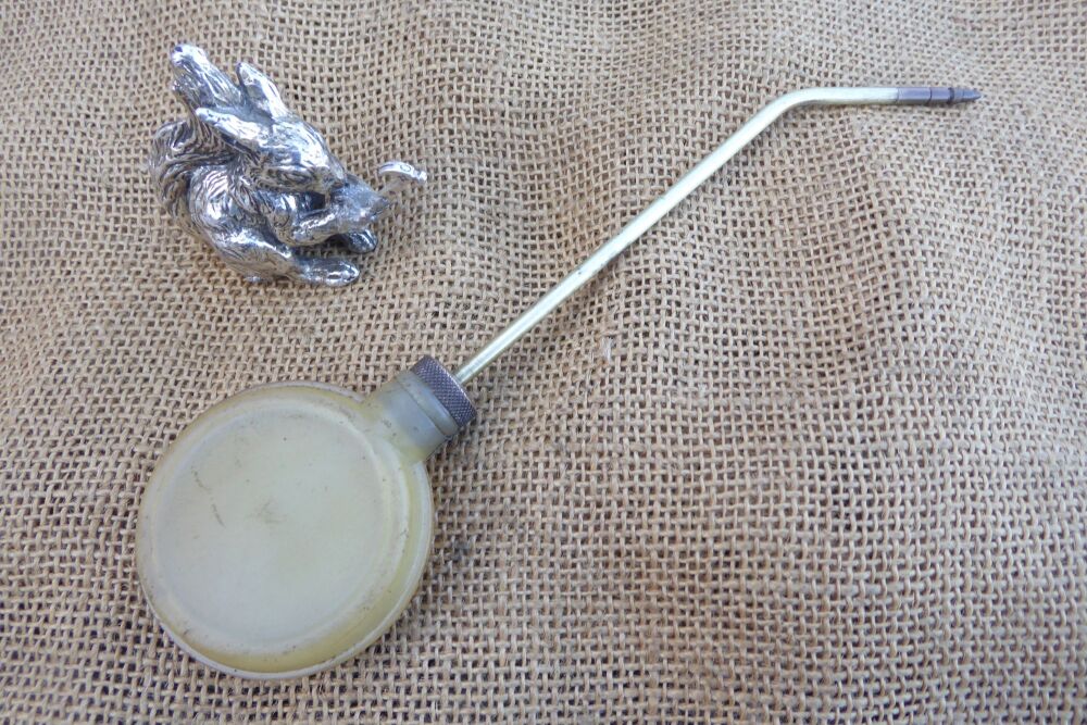 Muller & Co. Valvespout Oiler - Long