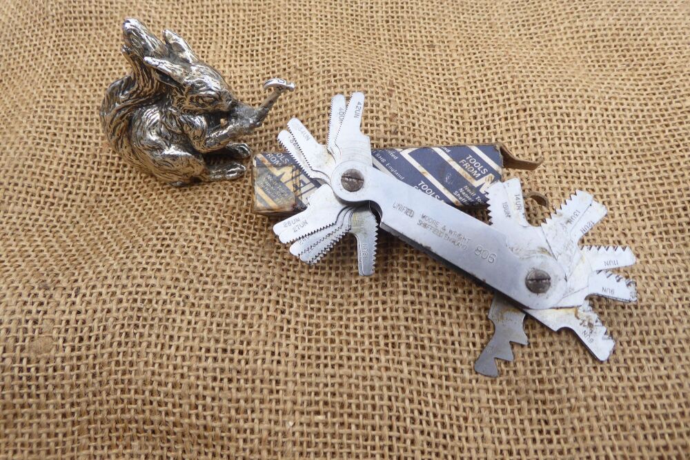 Moore & Wright No.805 Unified Thread / Screw Pitch Gauge - 4 - 42 UN