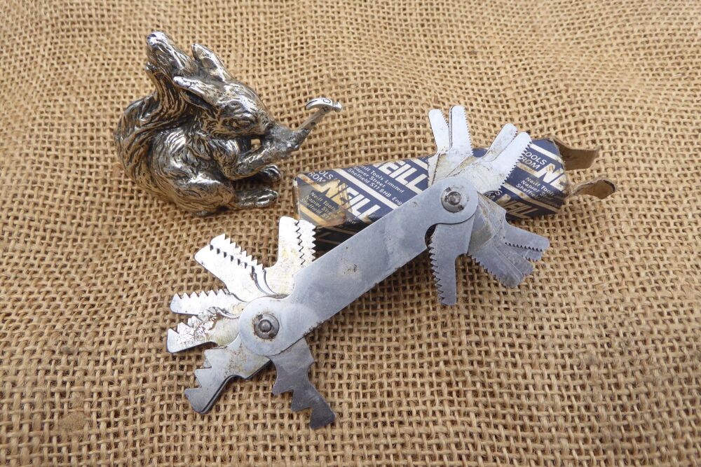 Moore & Wright No.805 Unified Thread / Screw Pitch Gauge - 4 - 42 UN