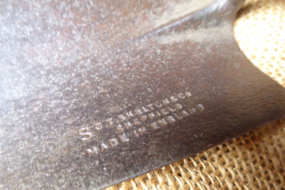C.T Skelton & Co. Gardeners' Trowel