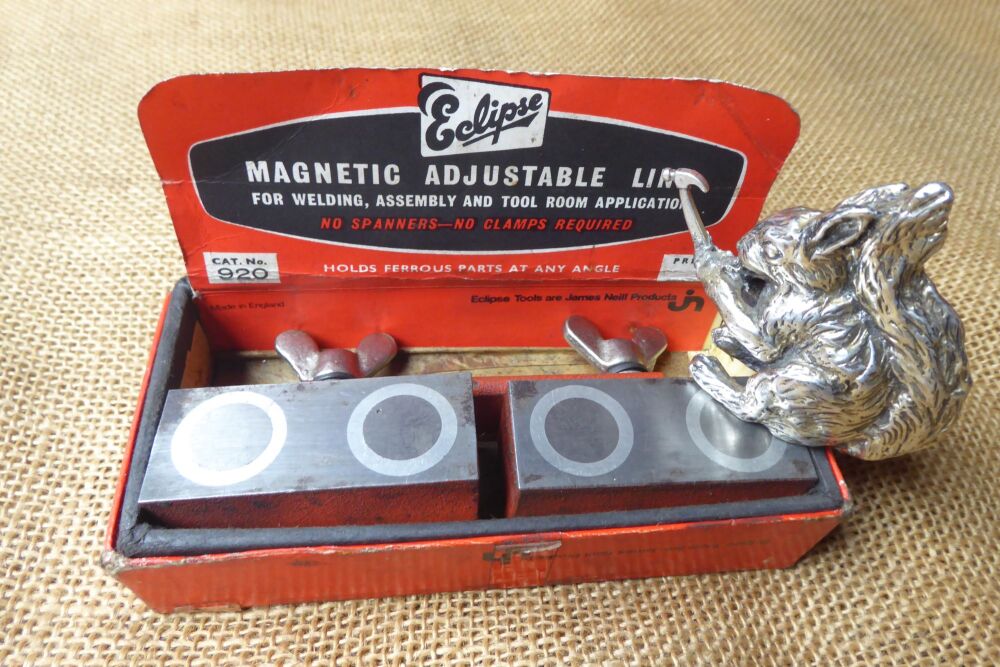 Eclipse No.920 Magnetic Adjustable Link