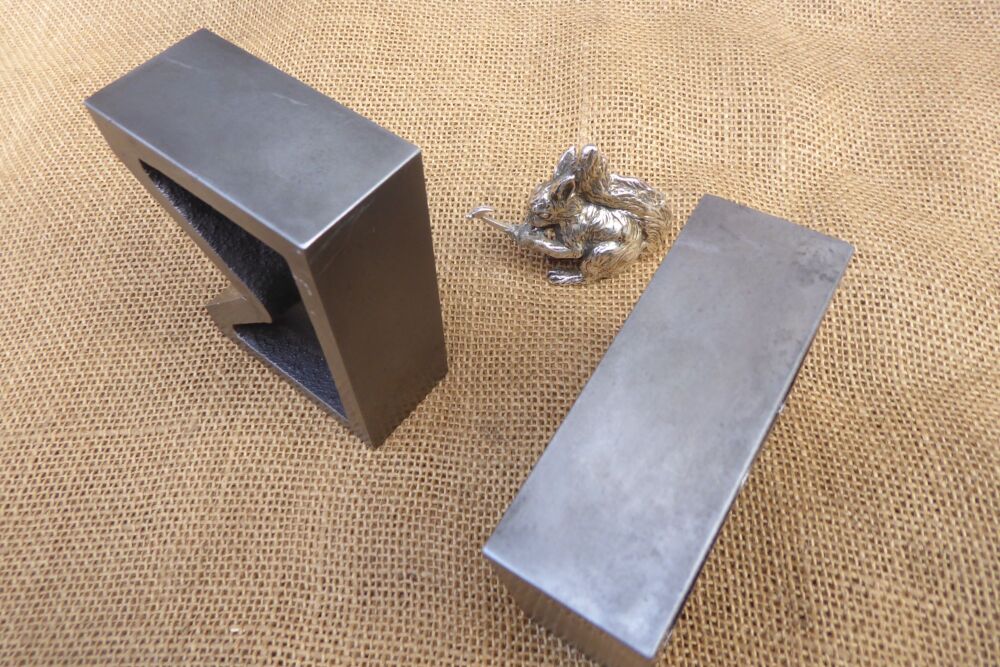 Pair Of Engineers' Vee Blocks - 4" x 3" x 1 1/2"