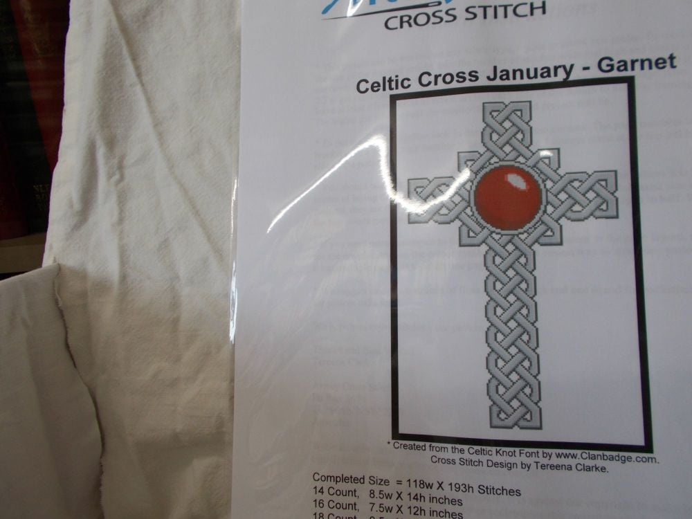 Celtic cross January - Garnet chart