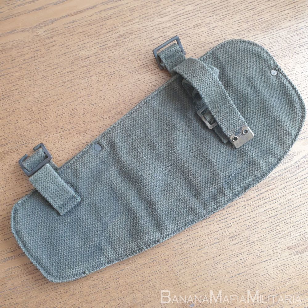 British Implement, entrenching, 37 Pattern carrier, cover 1944 Original WW