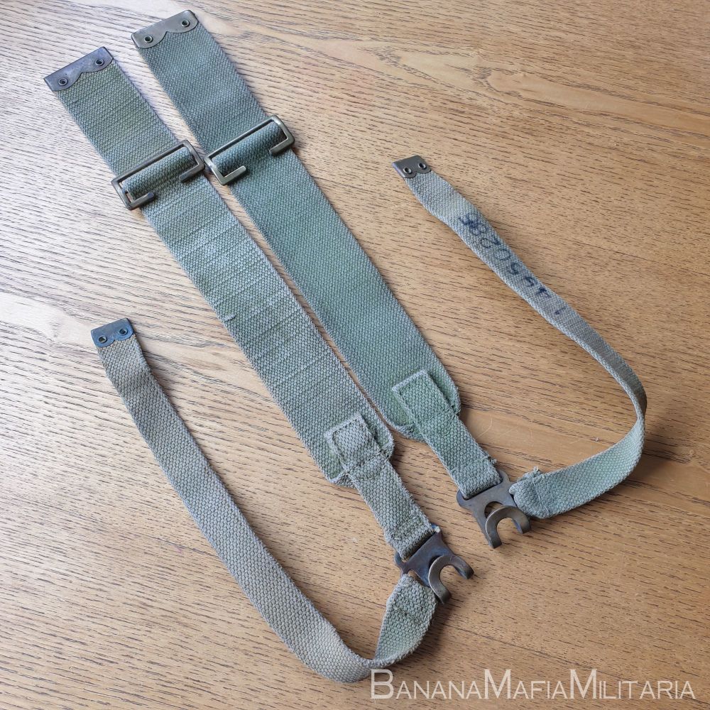  patt '37 pattern webbing  - British WW2 Pair of haversack shoulder L strap