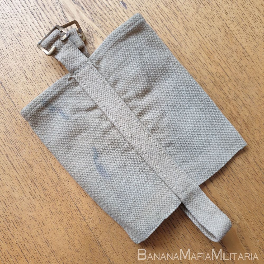 WW2 1937 Web Equipment, Patt. ’37, Carriers, waterbottle cradle 1942