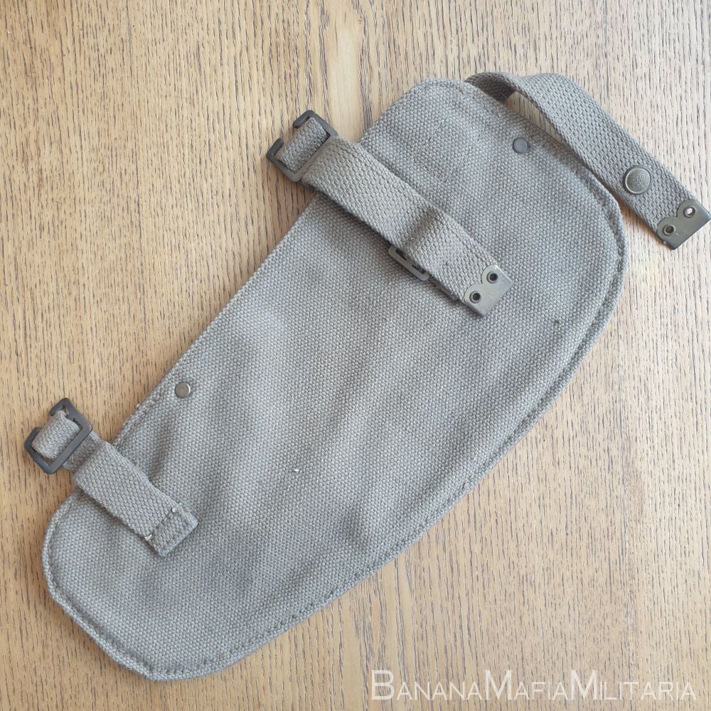 British Implement, entrenching, 37 Pattern carrier, cover 1949