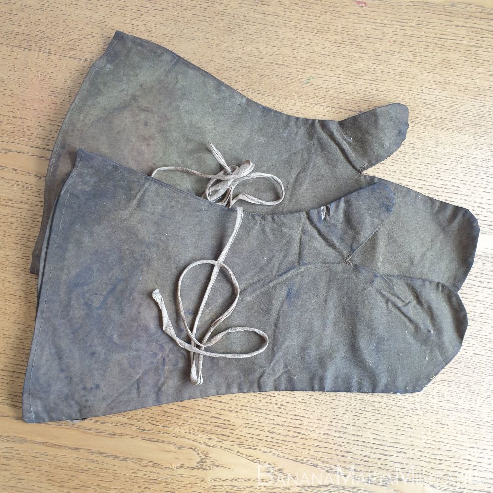 Rare British WW2 Anti gas Over gloves - Mittens