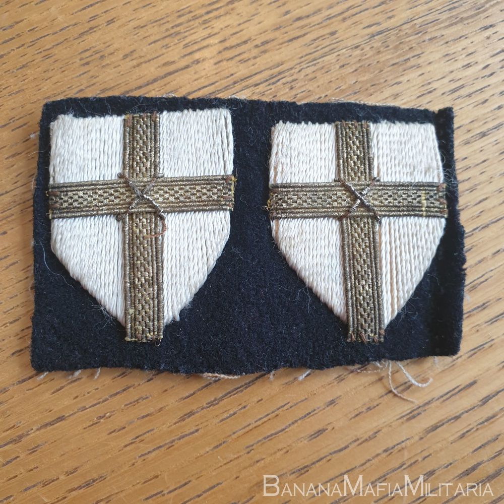 8th ARMY FORMATION SIGN BADGE - PAIR bullion wire - Original