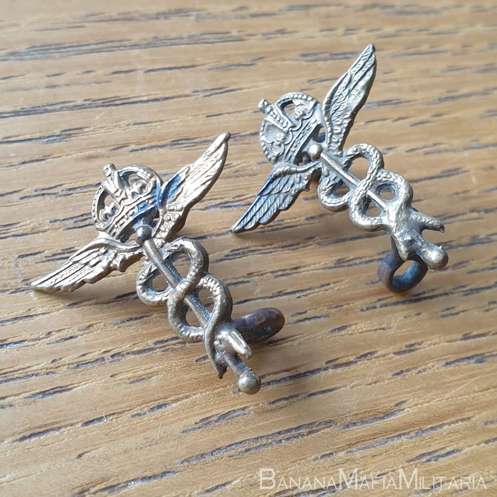 Royal Air Force Medical Branch WW2 O/R RAF collar badges - Pair KC