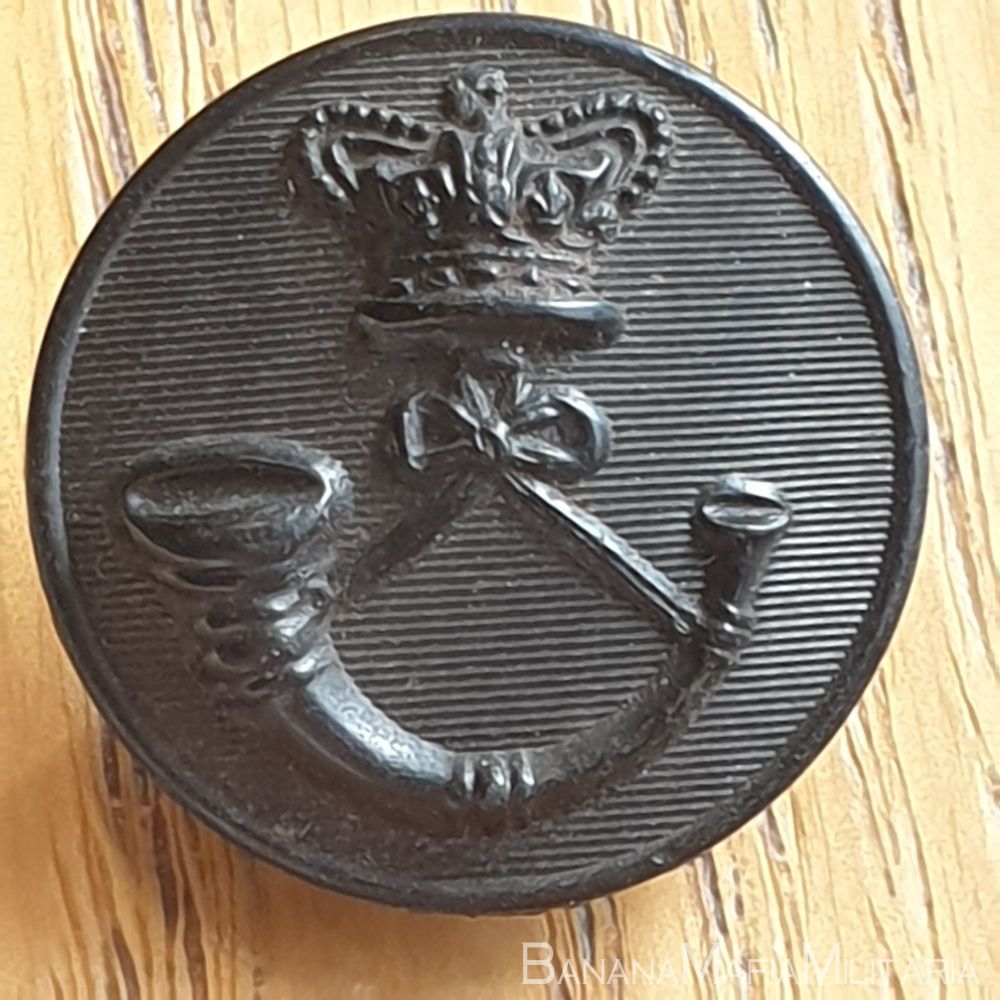Rifle Brigade (Prince Consort's Own) - 1881-1901 24mm - Black with Queen Victoria's Crown. Horn Military uniform button