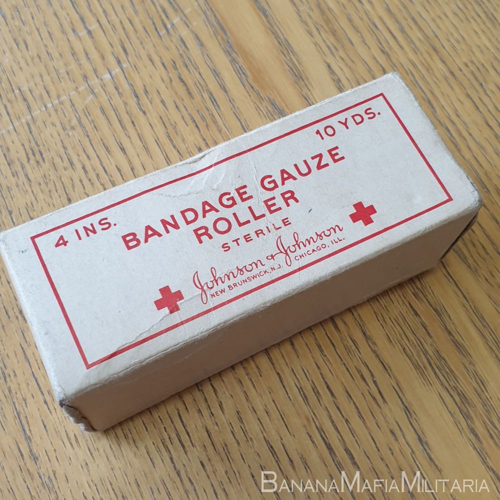 WW2 era US Bandage Gauze Roller - Johnson & Johnson NJ 4 inch