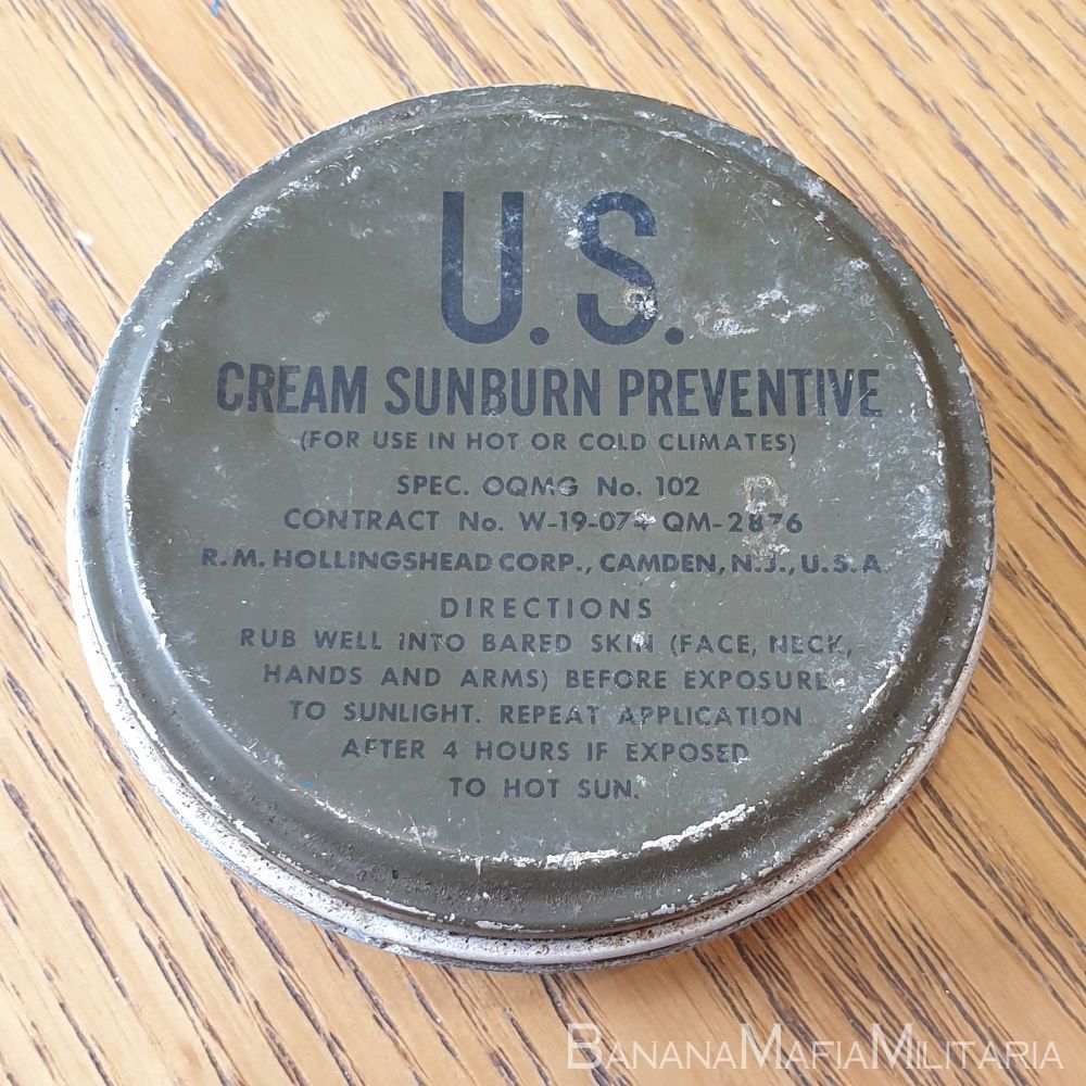 US Cream, Sunburn preventive - Late WW2 issue tin with contents