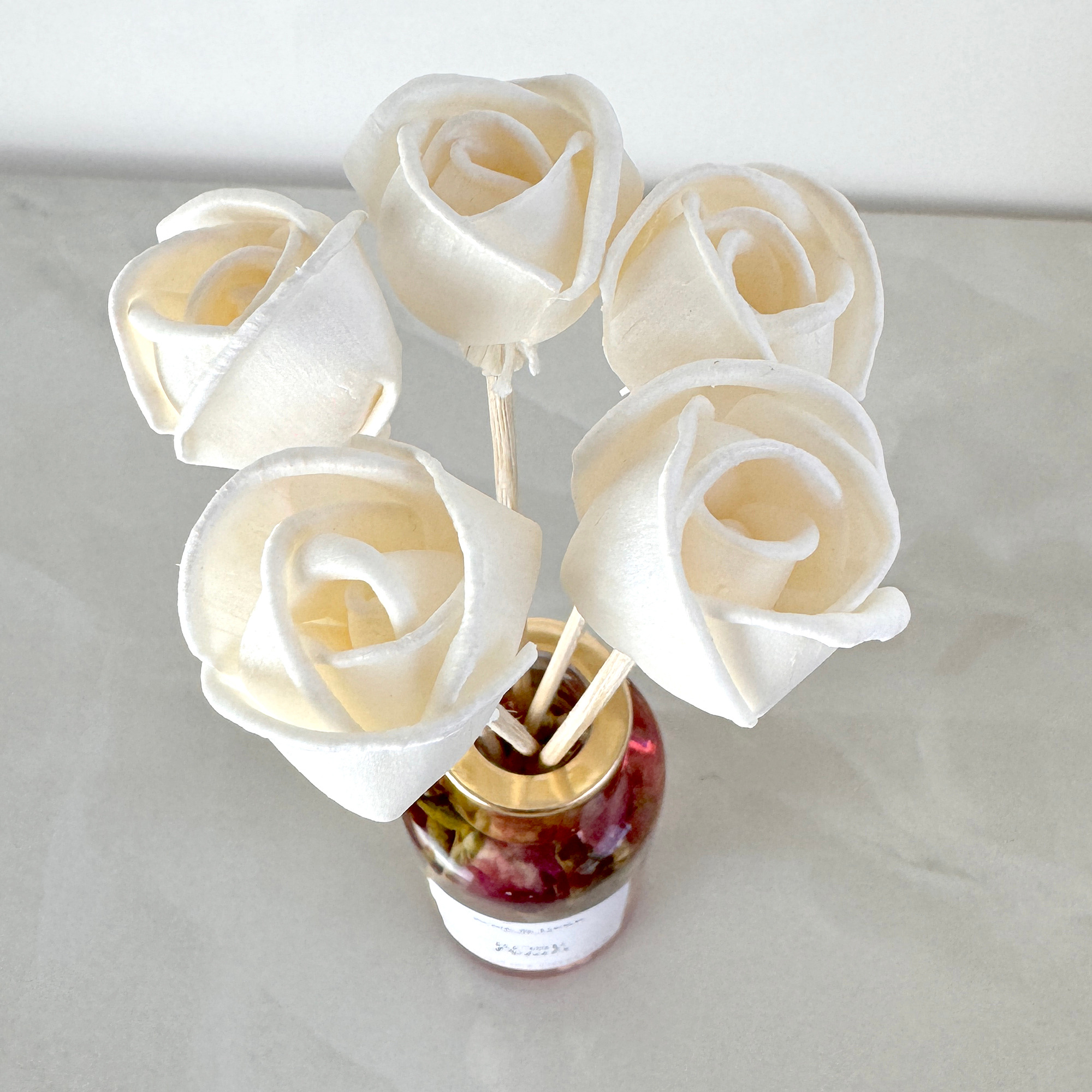 bouquet diffuser rose stem tops.jpg