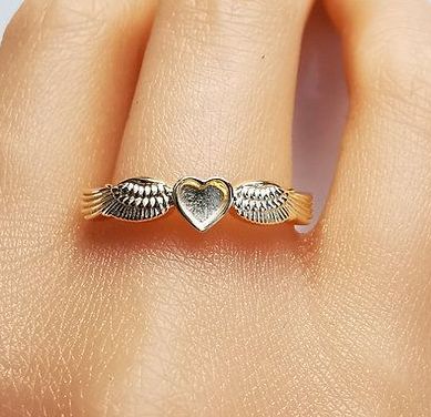 9K Gold Angel Wings Heart Ring