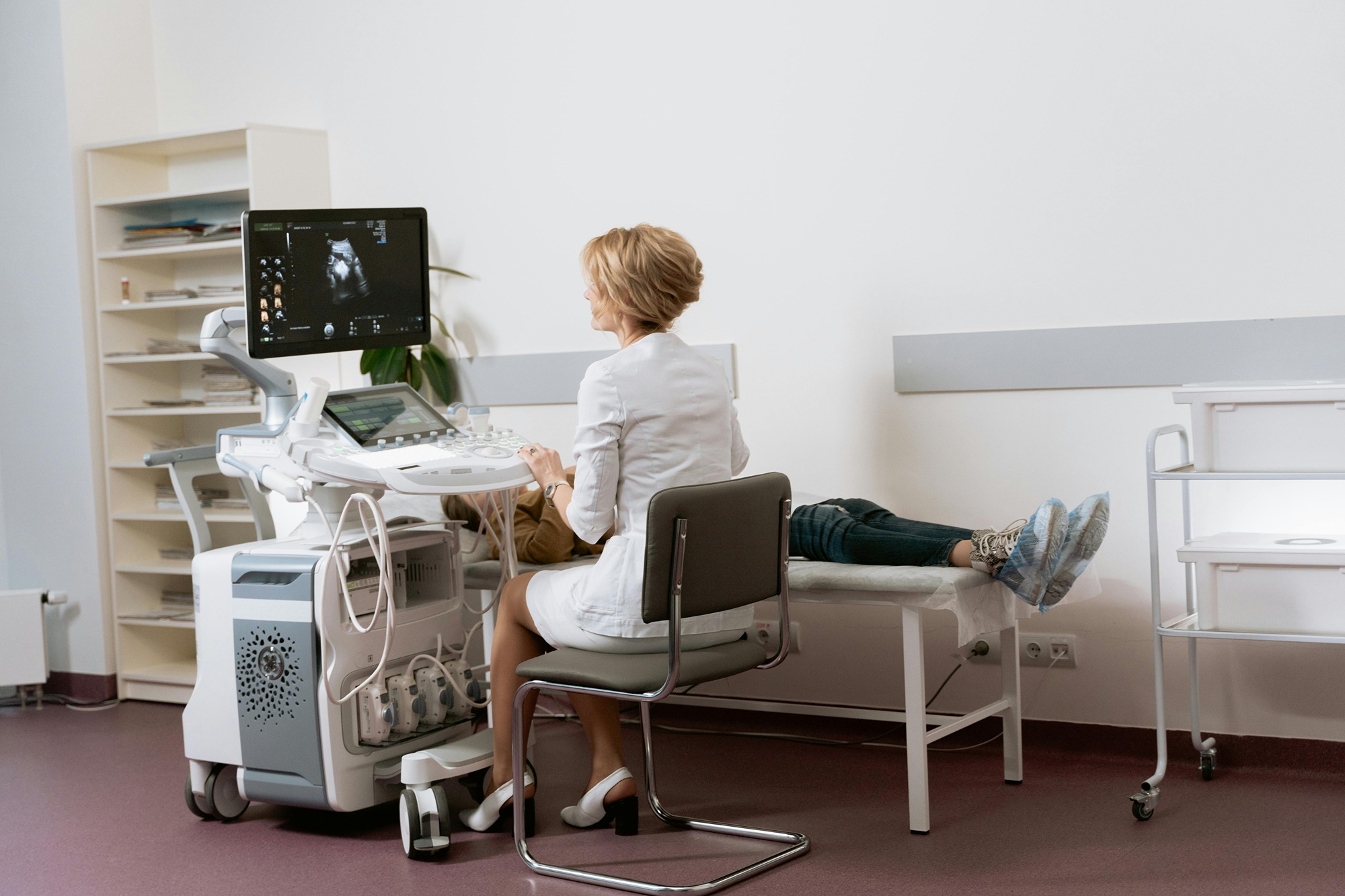Maternity consultation room