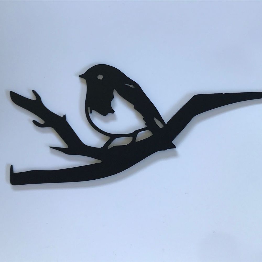 Metal Robin with hook for bird feeder