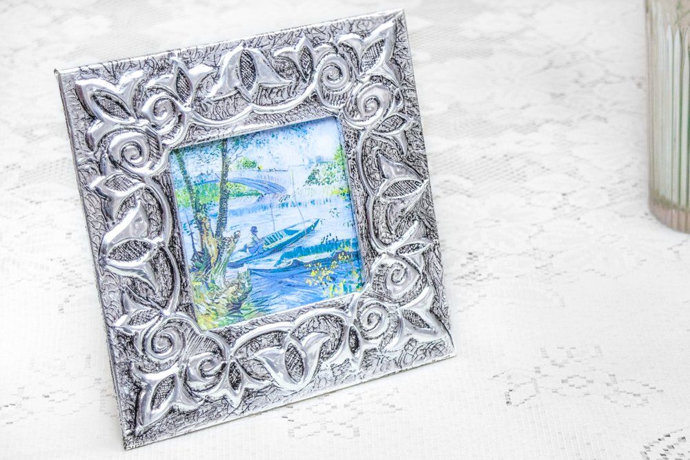 Metal Embossing - Picture Frame