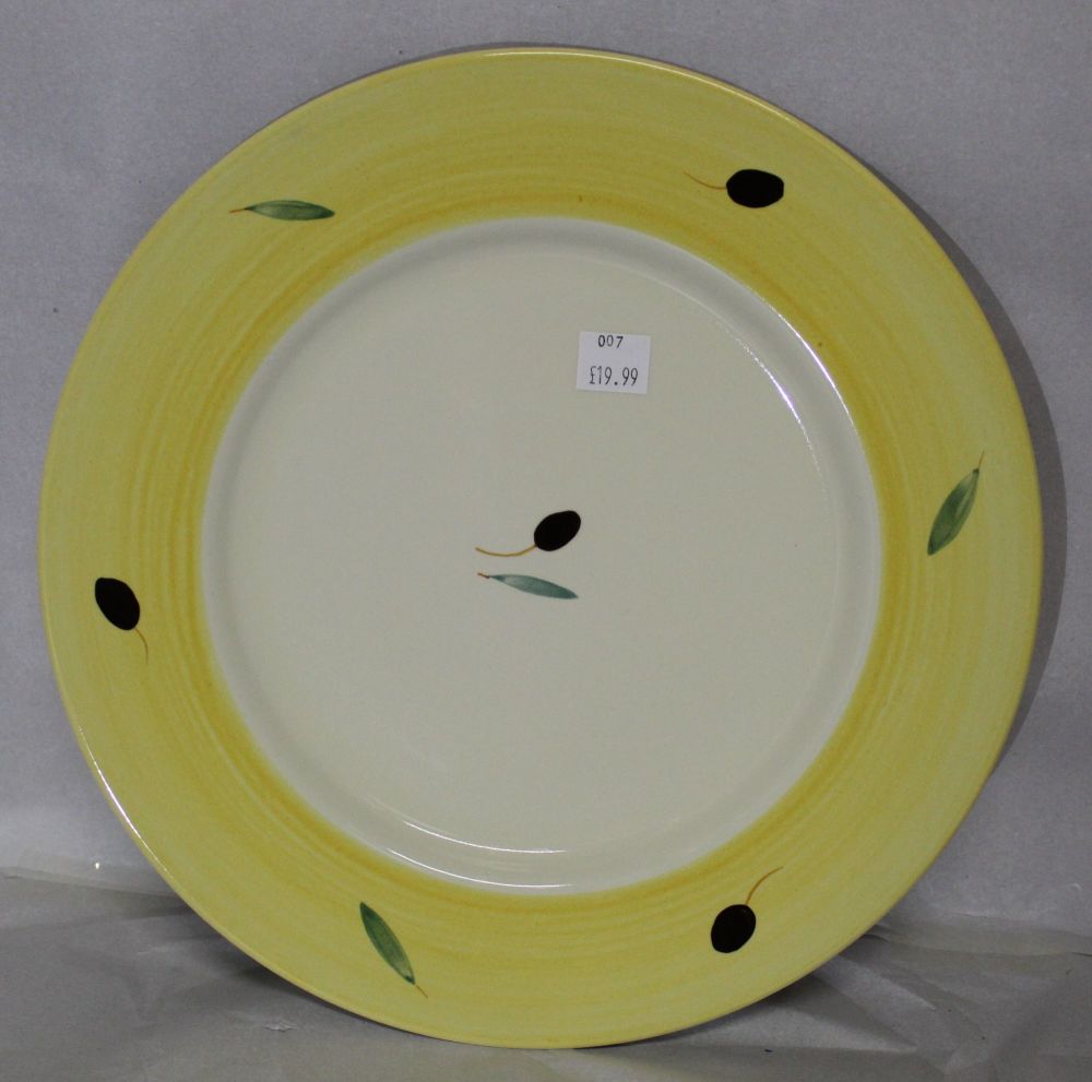 Dinner Plate - Yellow Fresco design
