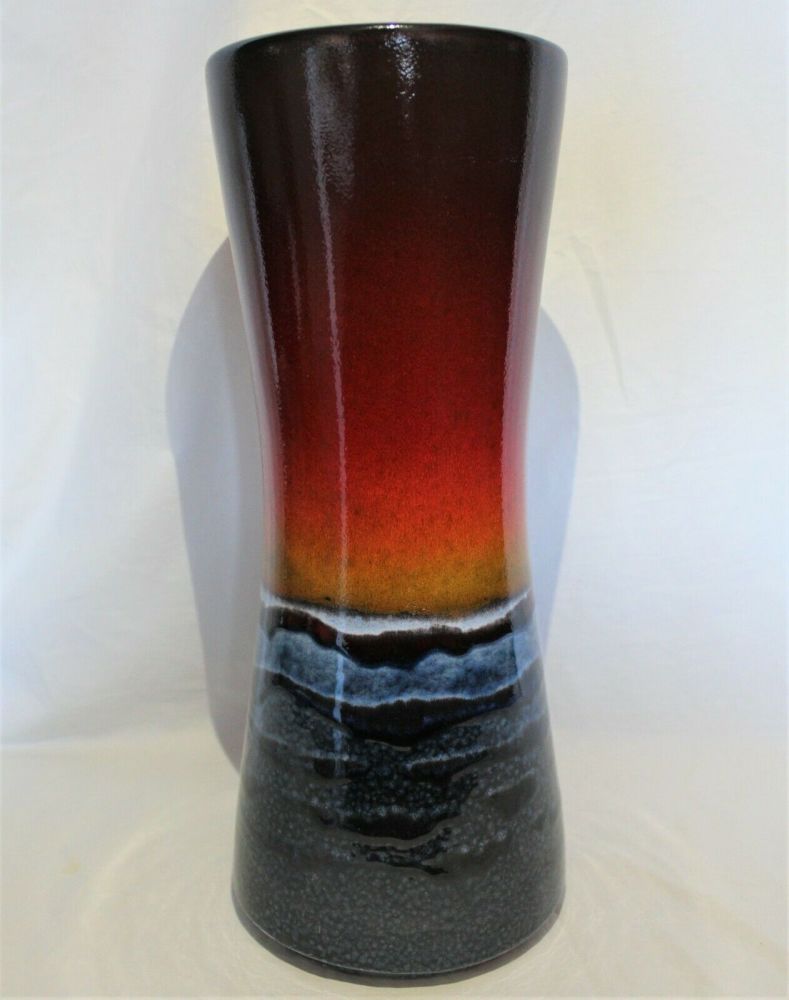 24cm Hourglass Vase - Flare design