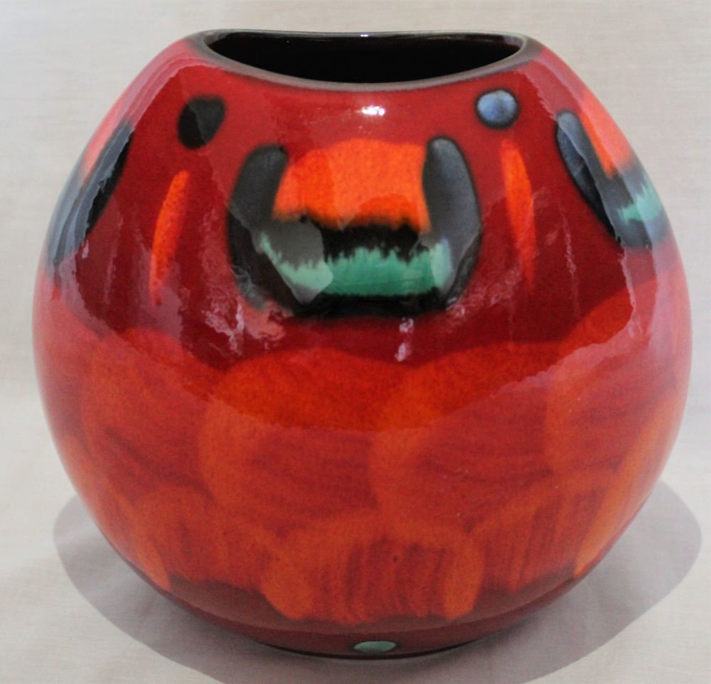 20cm Purse Vase - Volcano design